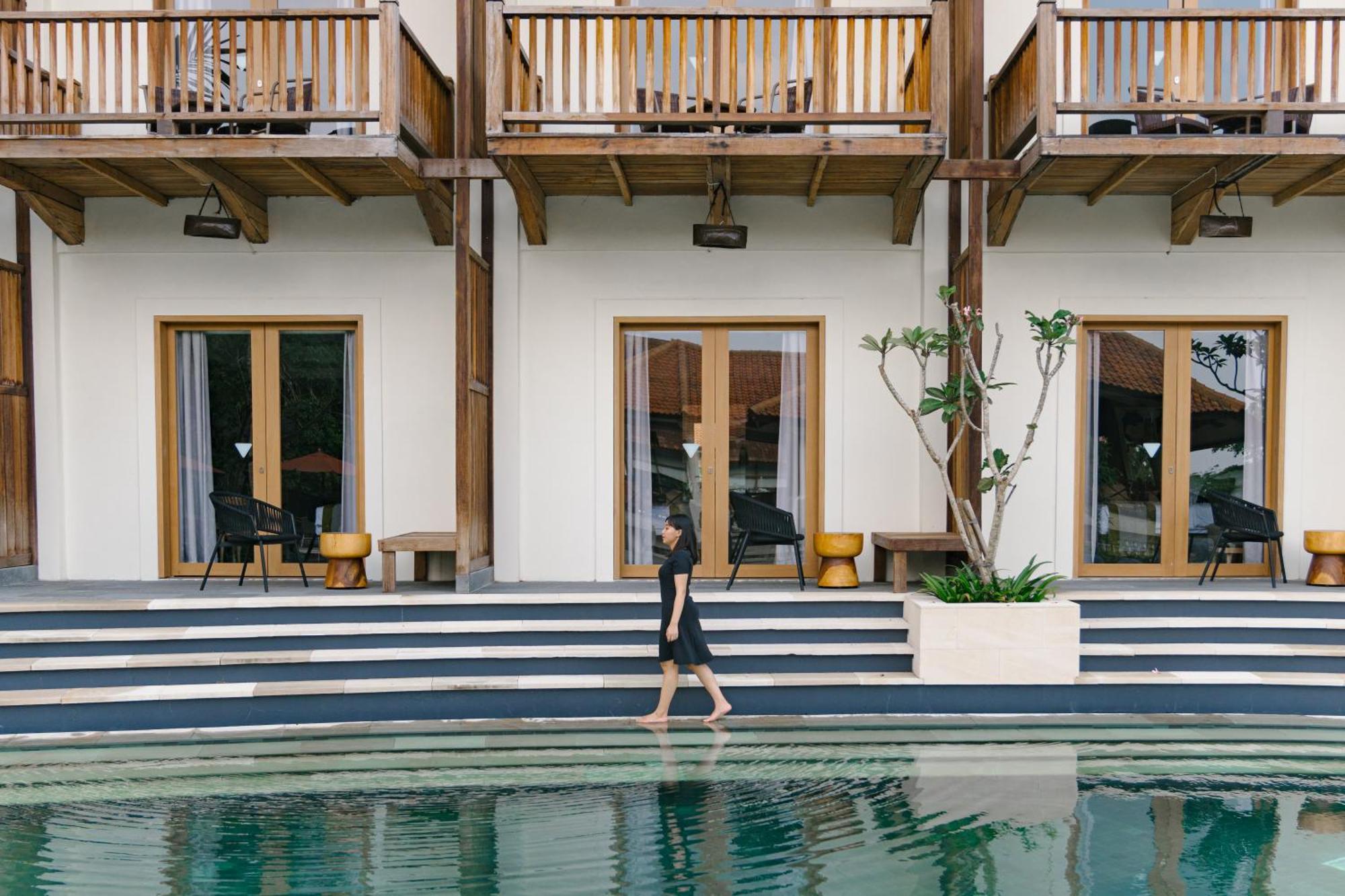Novus Giri Resort & Spa Puncak Esterno foto
