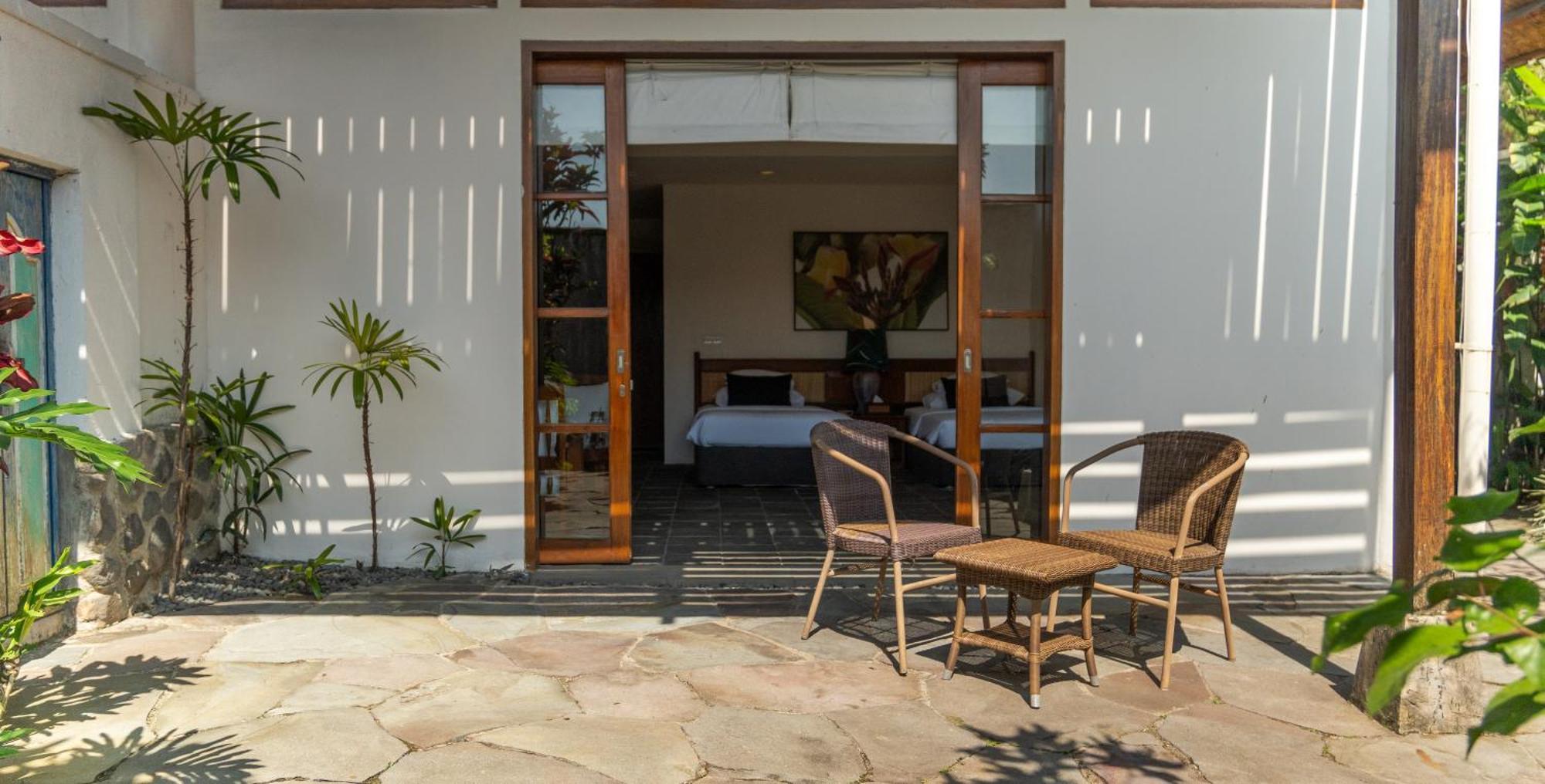Novus Giri Resort & Spa Puncak Esterno foto